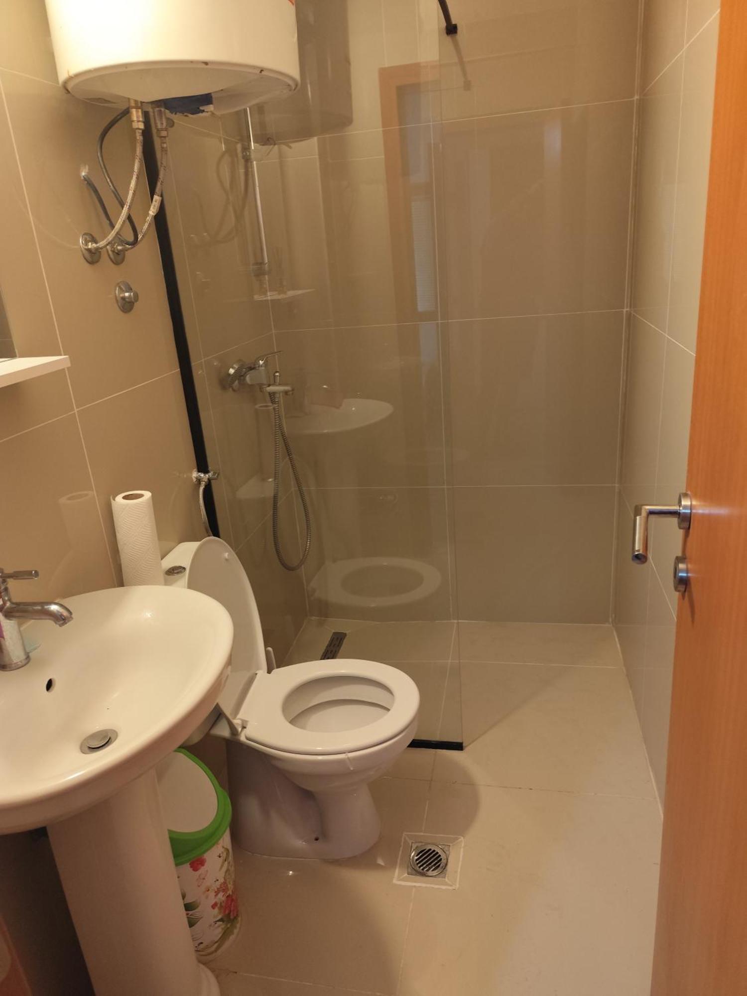 Guest House Zuber บุดวา ภายนอก รูปภาพ